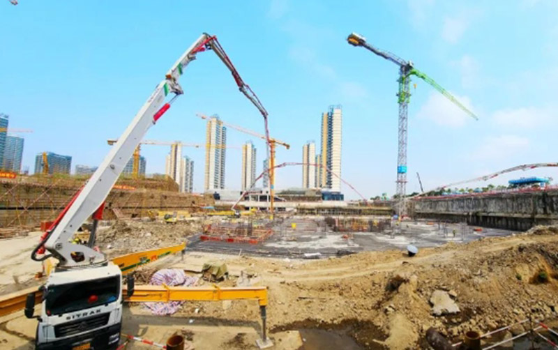 徐工泵車“團(tuán)建”珠海橫琴科學(xué)城！