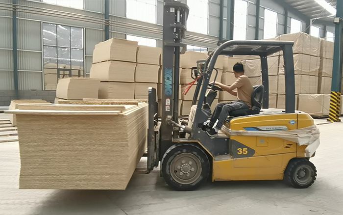 徐工鯤鵬，板材行業(yè)的強(qiáng)大助力