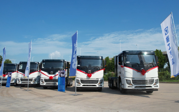 “零碳助手”再出發(fā)！徐工新能源成套化設(shè)備交付濟南