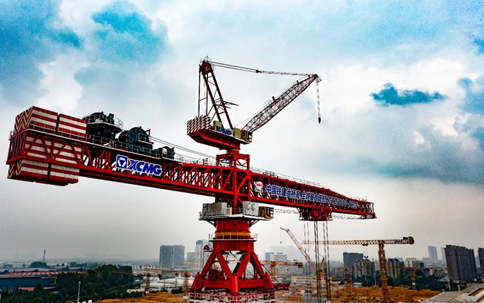 23000噸米！徐工“全球最大塔機(jī)”下線交付！