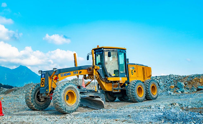 礦山工程迎來新機遇？徐工道路礦山設備穩(wěn)步發(fā)力