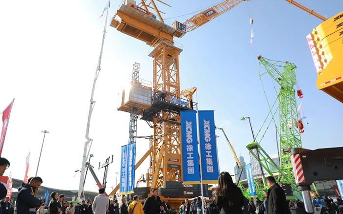 bauma CHINA 2024丨徐工塔式起重機(jī)、智能施工升降機(jī)火熱亮相
