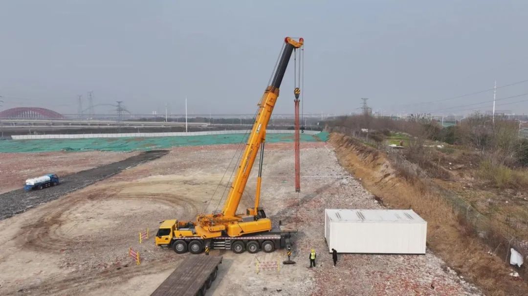 月出勤27天！徐工G2代XCT130G7-1省油又高效，18年吊裝機長都贊！