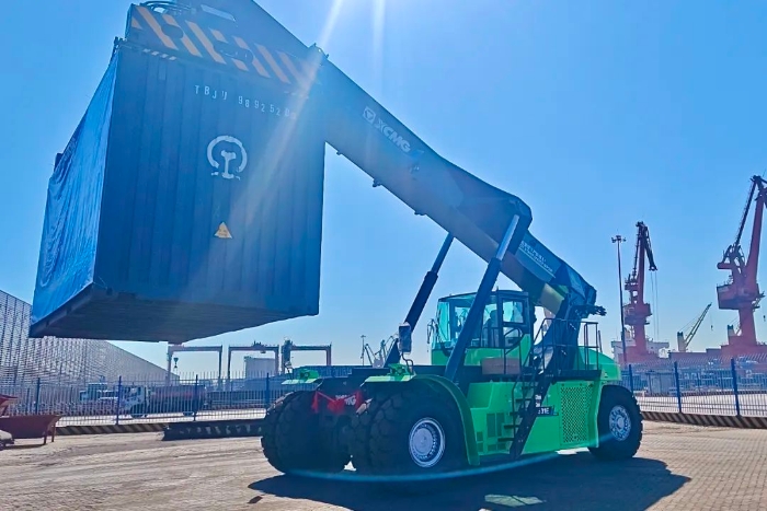 捷報(bào)不斷！徐工港機(jī)多區(qū)域定制化交付助力首季“開門紅”