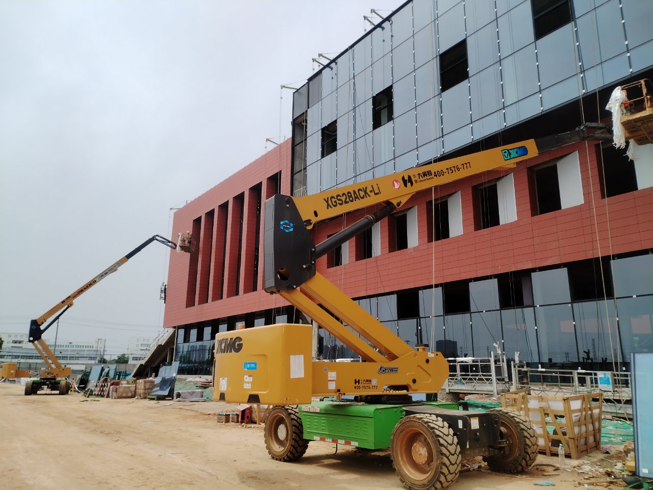 “綠”煥新能！徐工XGS28ACK-Li助力中國(guó)電子云研發(fā)基地打造綠色數(shù)字基建標(biāo)桿