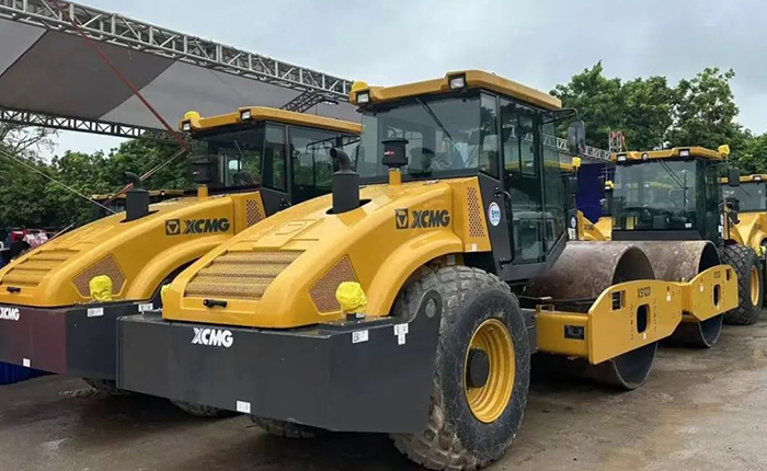 徐工力量助力東南亞基建浪潮-越南北部產業(yè)園道路建設