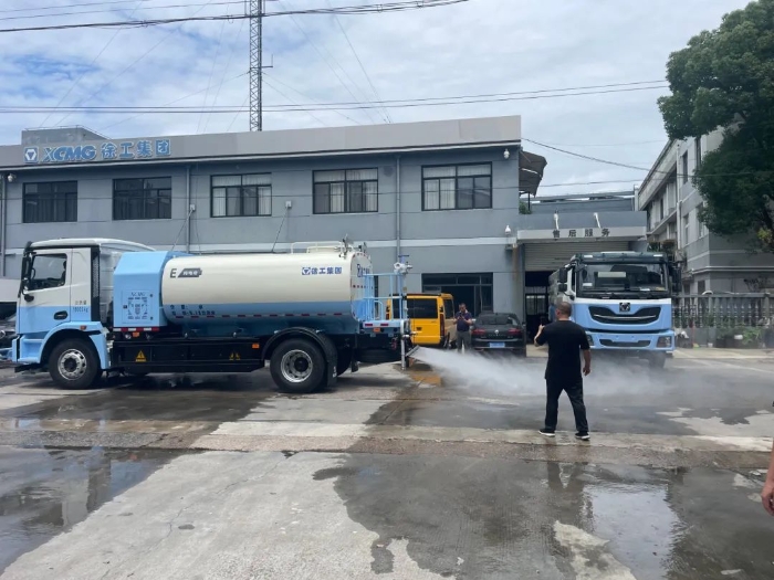 “滬”動綠色！徐工新能源環(huán)衛(wèi)裝備亮相上海推介會