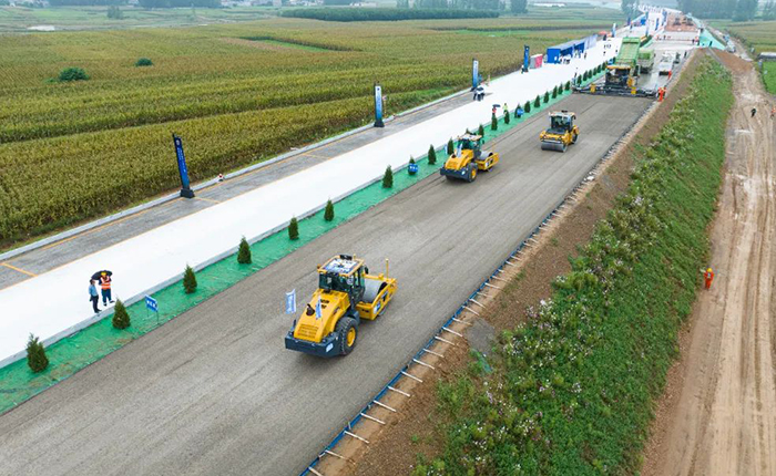 全場景智慧賦能，徐工水穩(wěn)層施工更便捷、更精準！