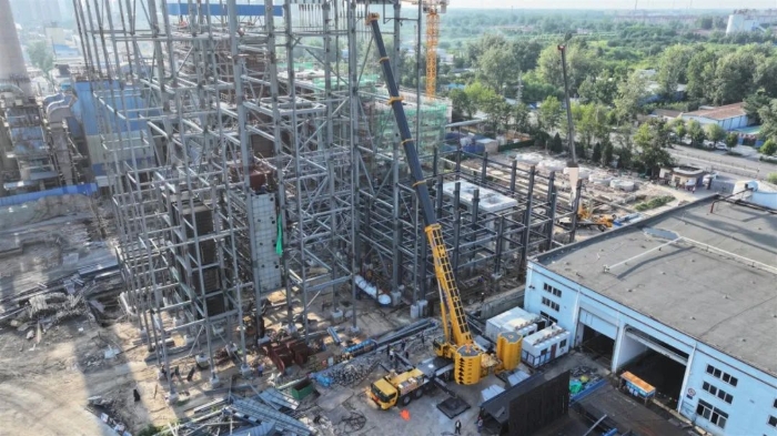 新買的“大塊頭”第二天就上工？這臺(tái)徐工新款750噸開啟“闖關(guān)”