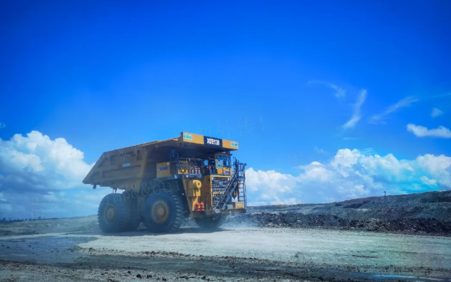 能拉能跑！徐工XDE130雙橋剛性礦車效能非凡！