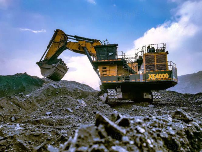 連續(xù)5萬(wàn)小時(shí)出勤！徐工XE4000液壓鏟受礦區(qū)高度贊揚(yáng)！